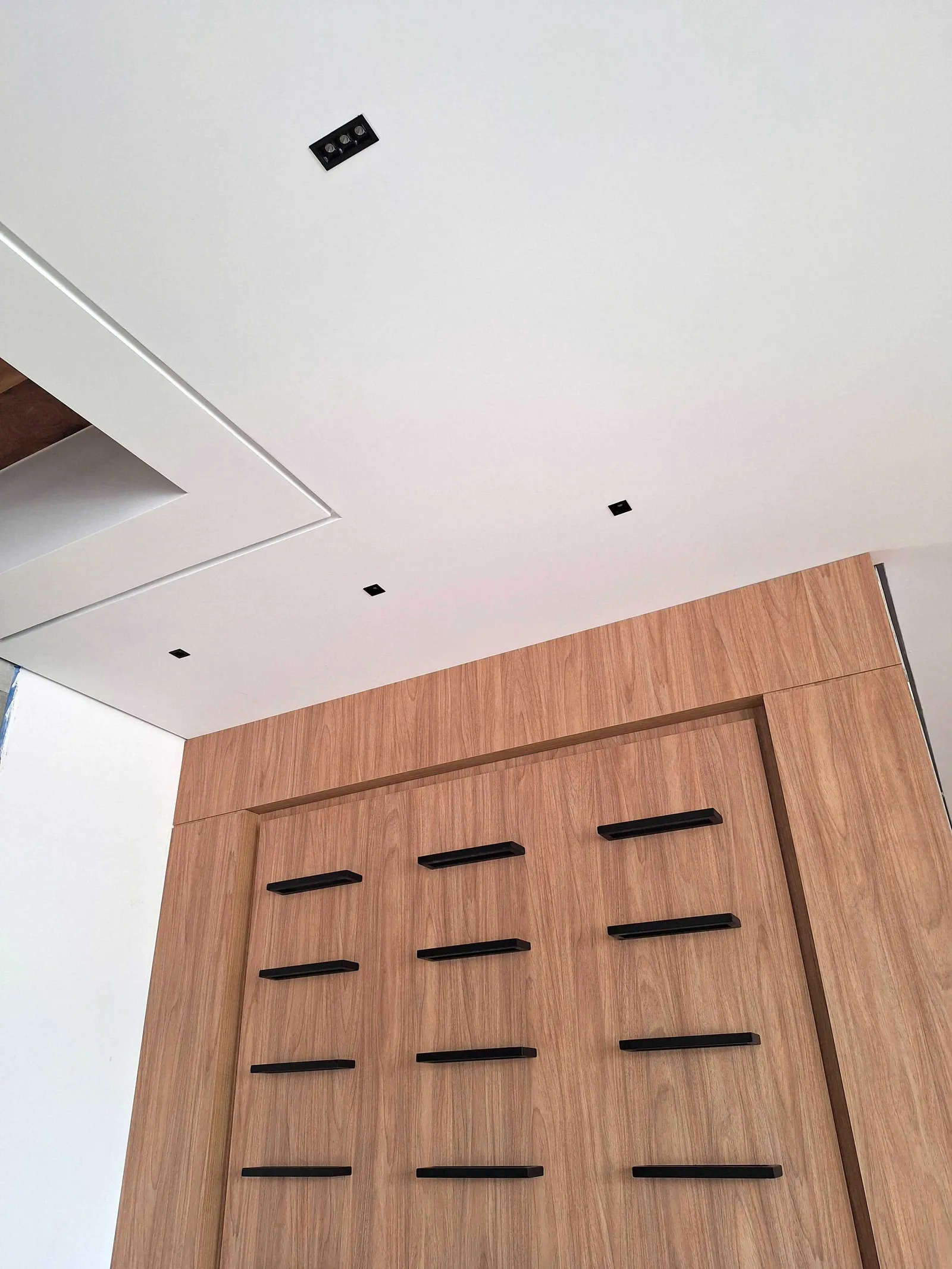 Projeto Forro Gesso Decorativo Gesso Nascente 04: Forros de gesso com acabamento premium - Gesso Nascente